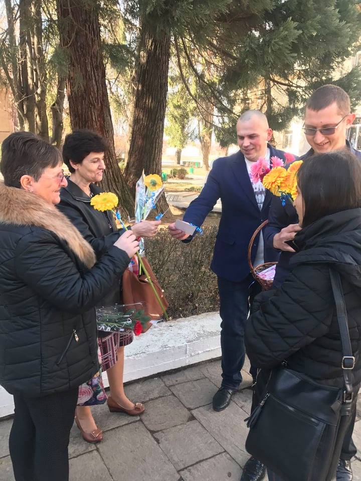 Жената е вълшебно цвете, донасящо безкрайна радост…